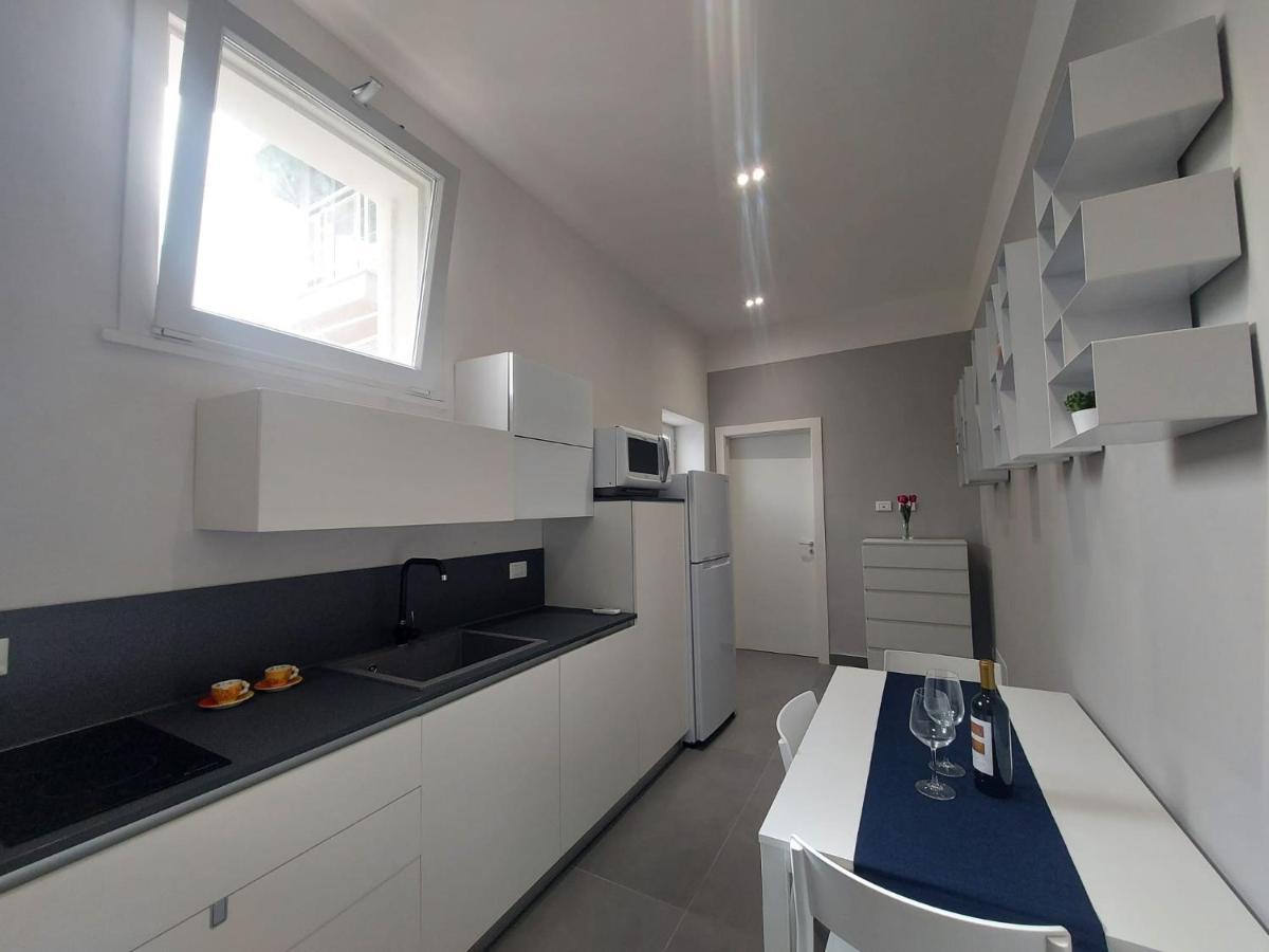 דירות פלרמו Casa Viola Elegante E Sul Mare Di Mondello מראה חיצוני תמונה