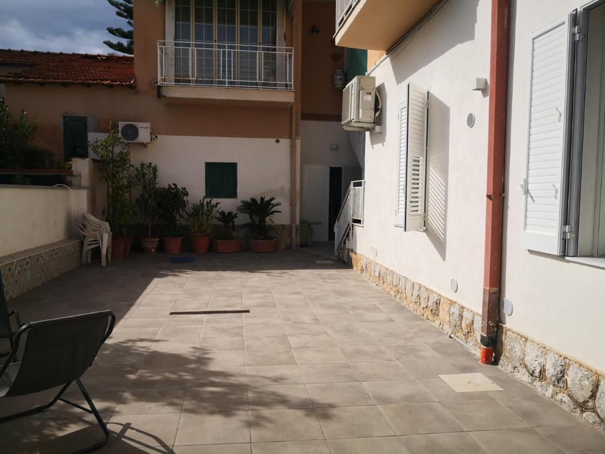 דירות פלרמו Casa Viola Elegante E Sul Mare Di Mondello מראה חיצוני תמונה